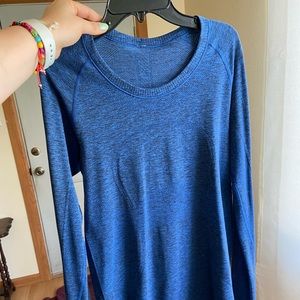 Lululemon long sleeved shirts
